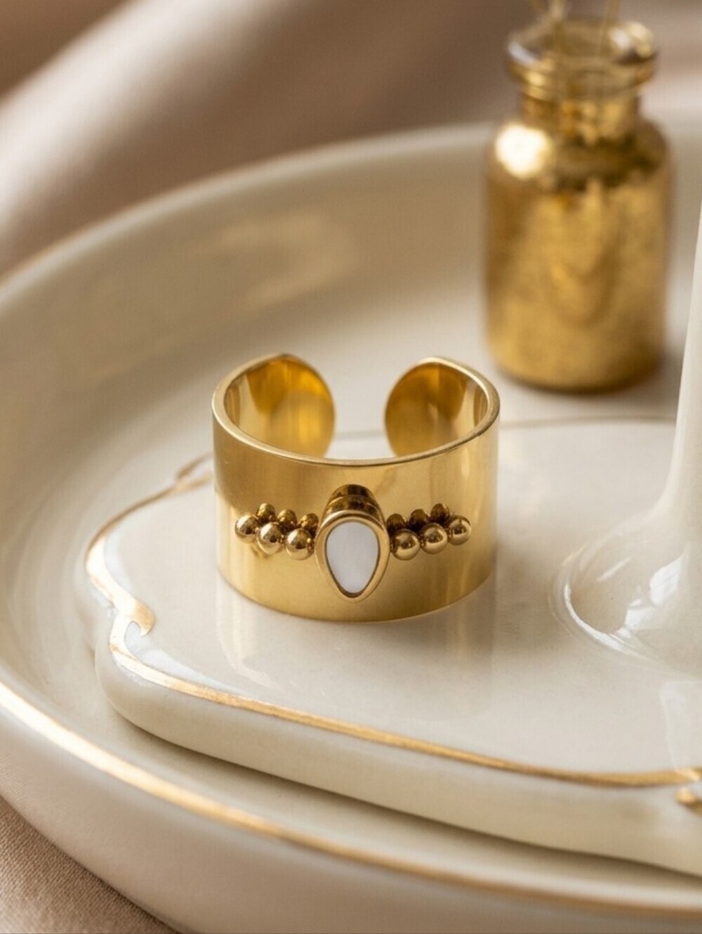 Wide Cigar Band Ring 18K Gold Plated Natural Shell Boho Chic Adjustable Sz 7-9